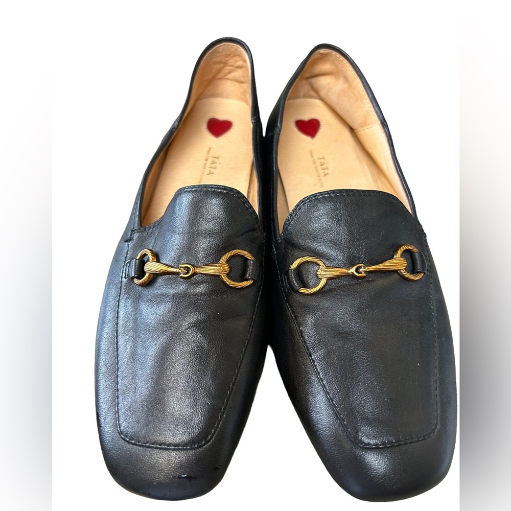 Tata Walk the way of Love Black Leather Loafers w Gold colored metal accent 6.5
